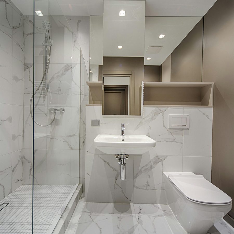 Bathroom remodeling in Alameda with modern design